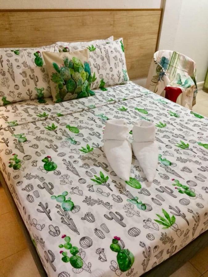 Vl Garden Suites Тагбиларан Экстерьер фото