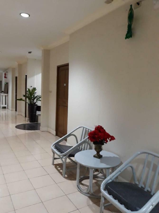 Vl Garden Suites Тагбиларан Экстерьер фото